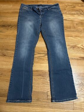 Women’s jeans
